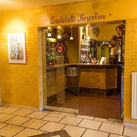 Erbenholz 酒店 拉岑