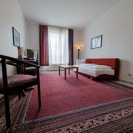 Erbenholz Hotel Laatzen