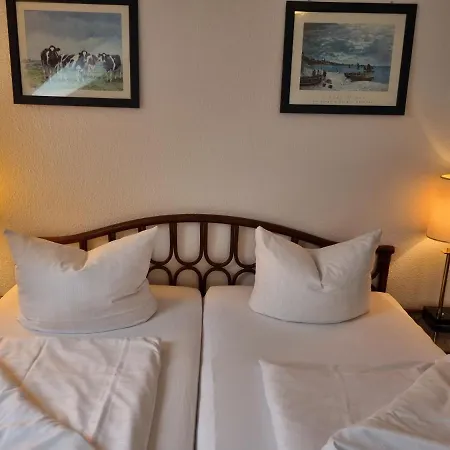Erbenholz Hotell Laatzen