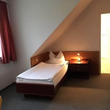 Erbenholz Hotel 3*