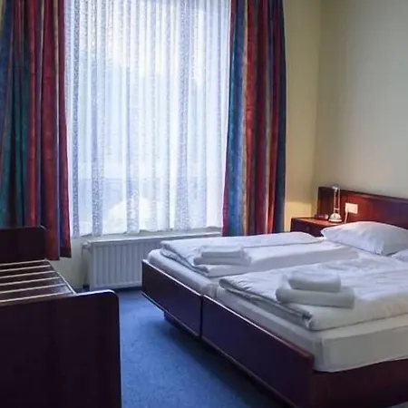 Erbenholz Hotel 3*