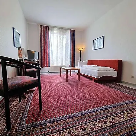 Erbenholz 3*