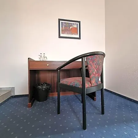 Erbenholz Hotel Laatzen