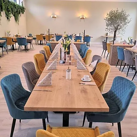 Erbenholz 3* Laatzen