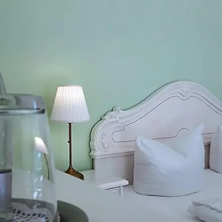 Erbenholz Hotel 3*